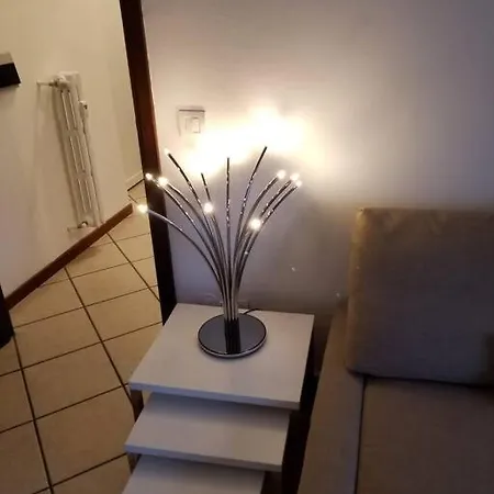 La Rocca Home, Accogliente Ad * Arona