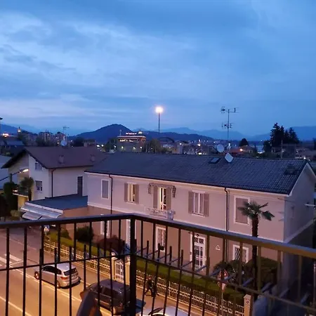 La Rocca Home, Accogliente Ad דירה