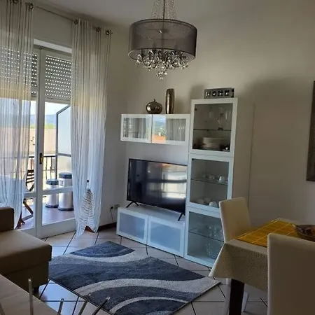 La Rocca Home, Accogliente Ad Arona