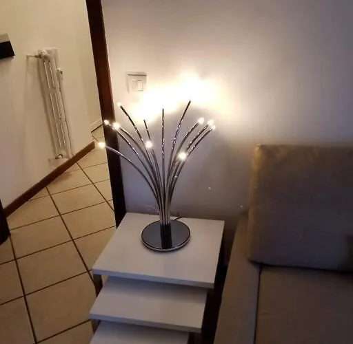 La Rocca Home, Accogliente Ad * Arona