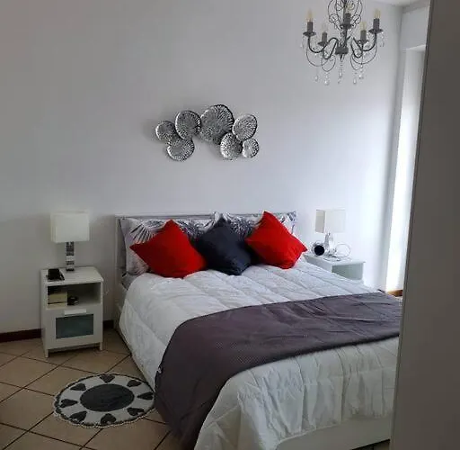 公寓 La Rocca Home, Accogliente Ad