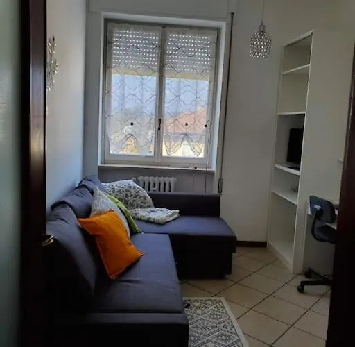 La Rocca Home, Accogliente Ad Appartement Arona