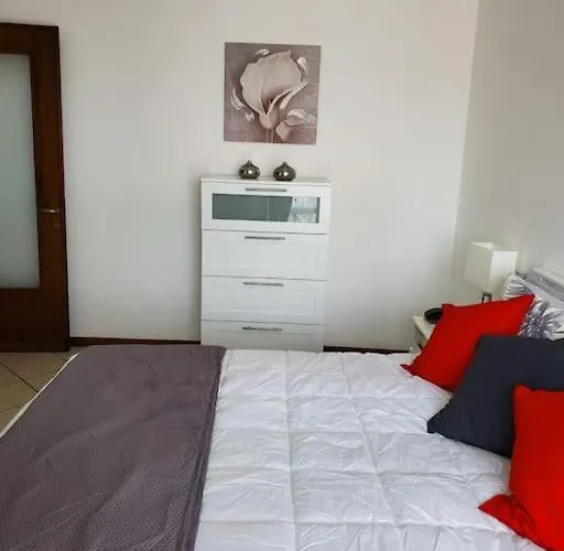 La Rocca Home, Accogliente Ad Appartement *